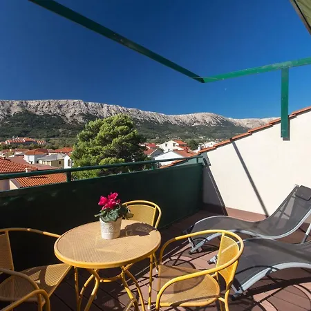 Apartments Ddd Baška Exteriör bild