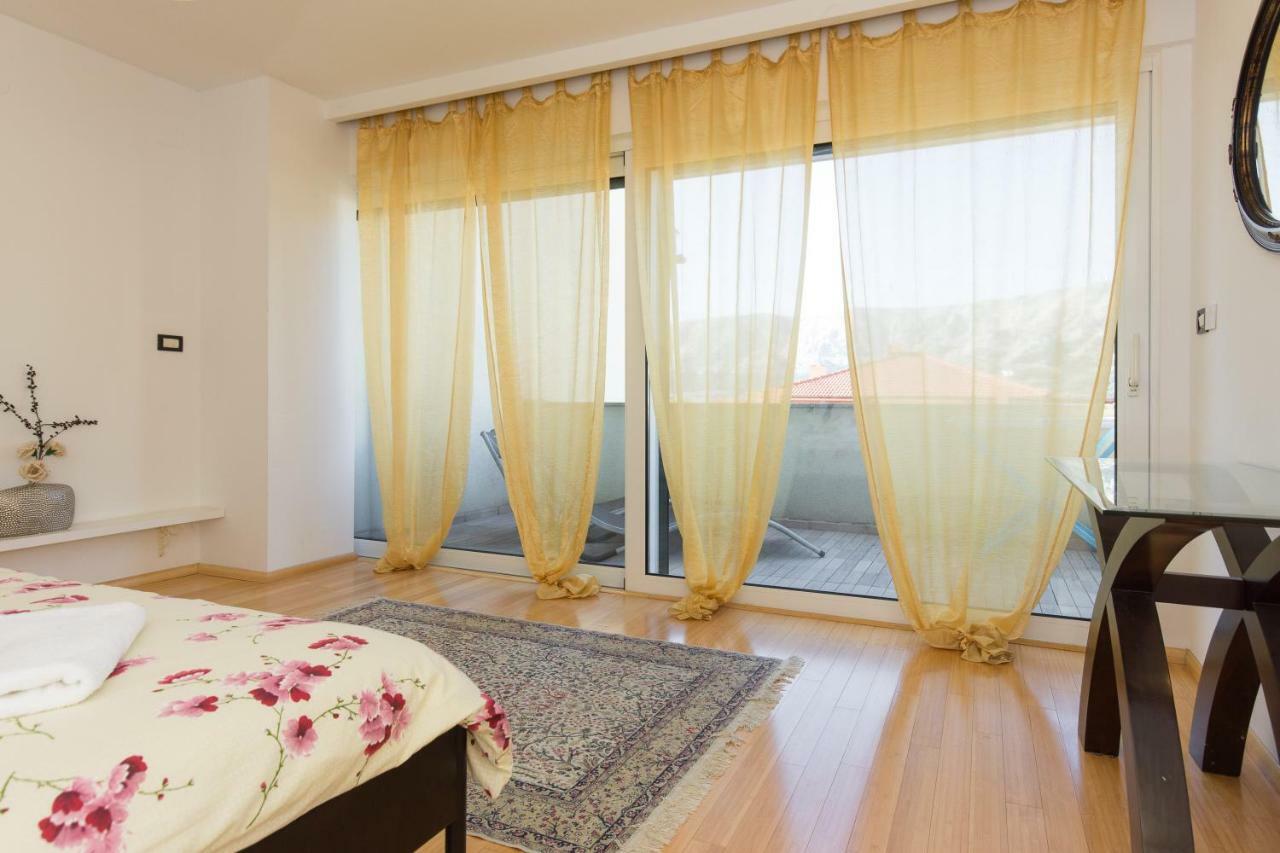 Apartment Ddd *